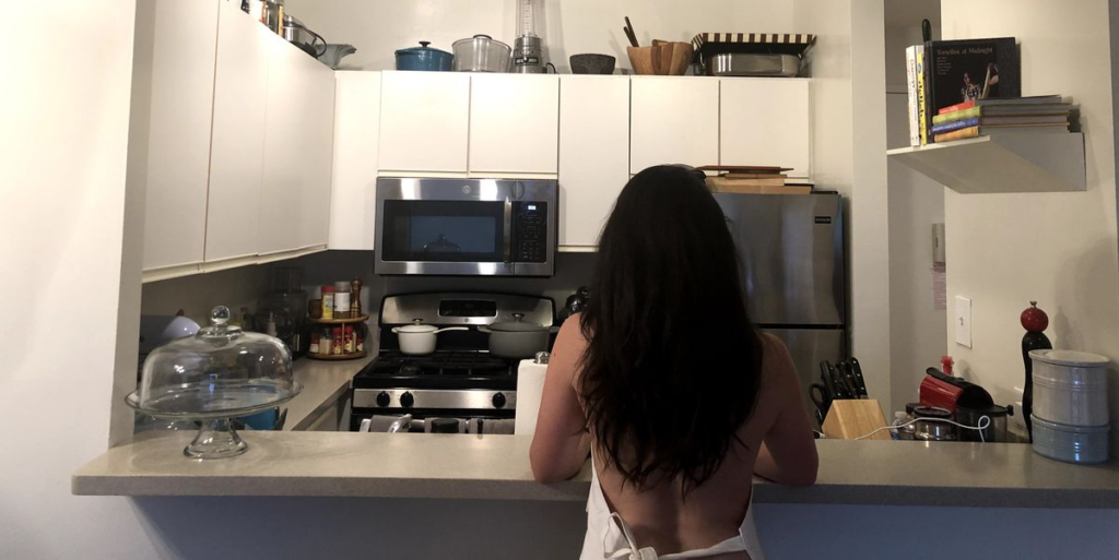 Cooking Naked: Should You Do It?