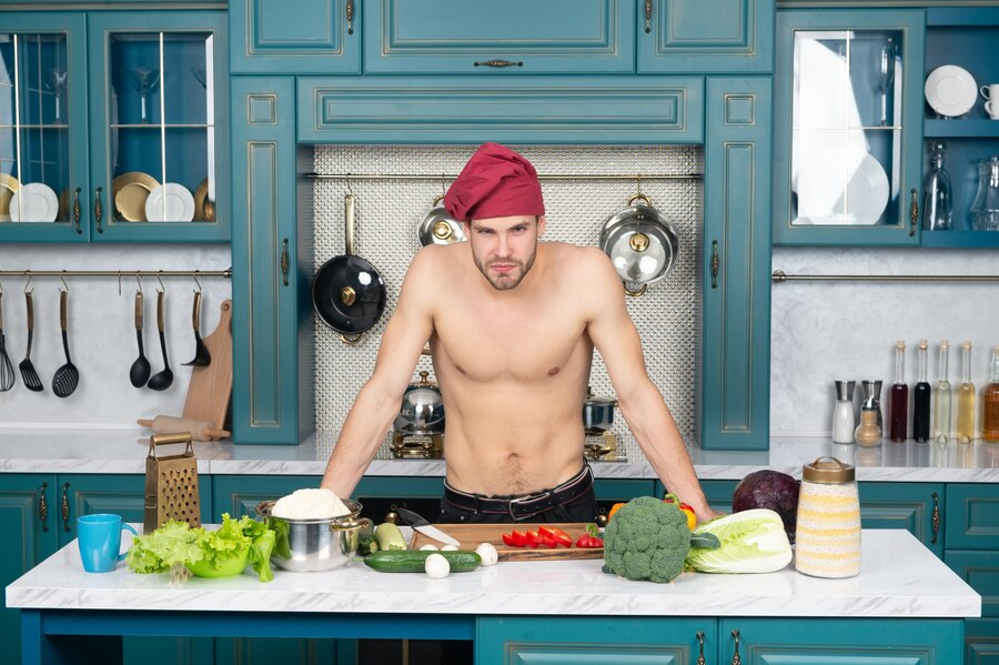 Cooking Naked: Should You Do It?