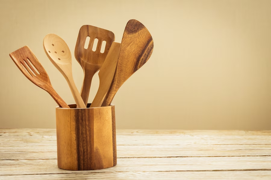 Who Invented the Spatula? A Slice of History